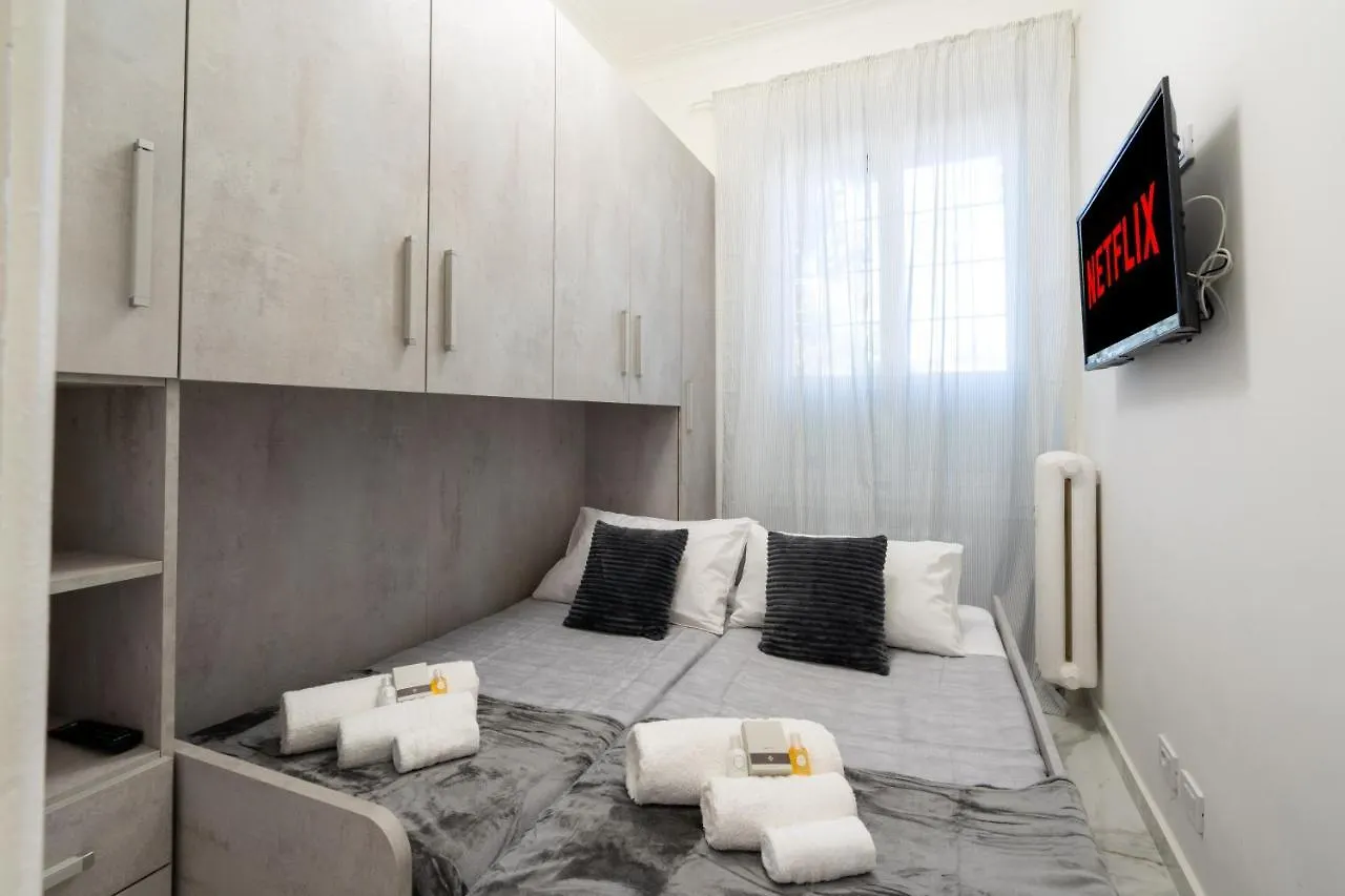 ローマPicorini Houseアパートメント